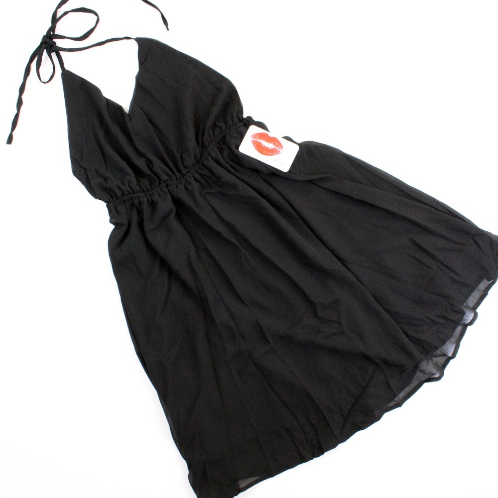Backless Fit and Flared Black Cocktail Dress - Picture 7 of 8
